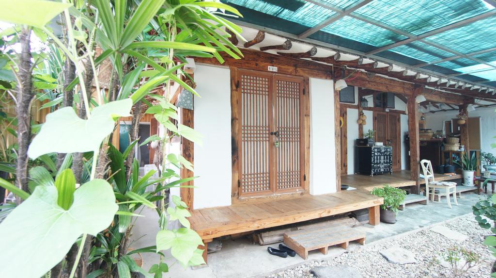 1928 Suimmaru Hanok Guesthouse Jeonju Εξωτερικό φωτογραφία