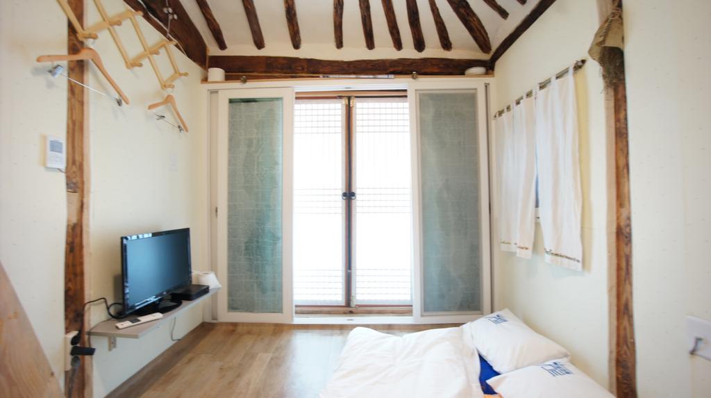 1928 Suimmaru Hanok Guesthouse Jeonju Δωμάτιο φωτογραφία