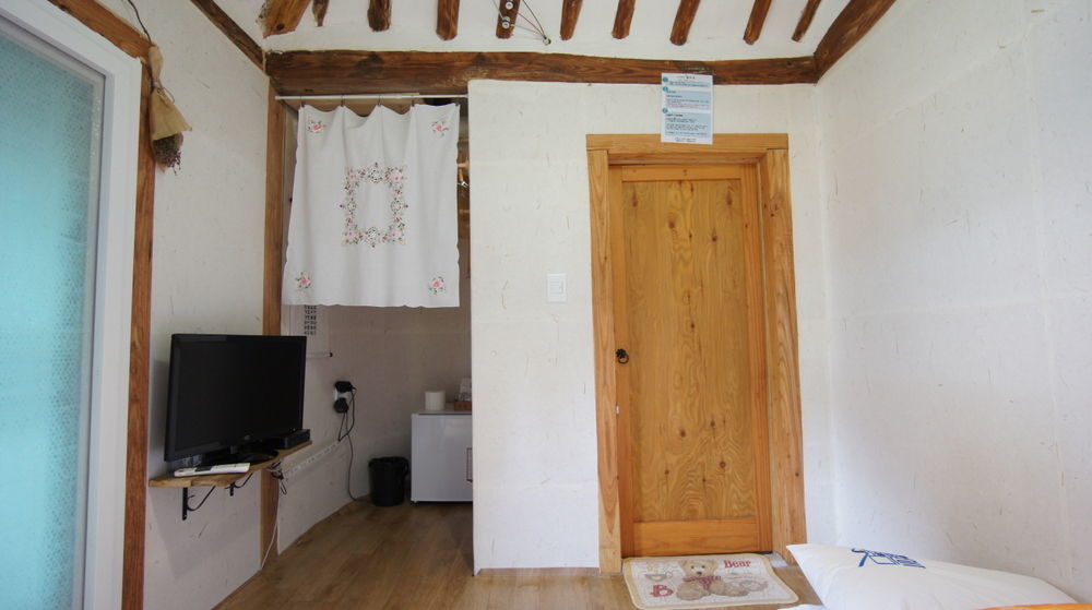 1928 Suimmaru Hanok Guesthouse Jeonju Εξωτερικό φωτογραφία